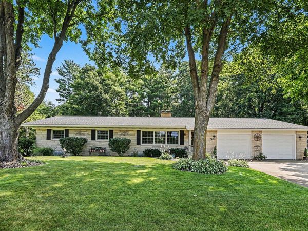 51 Birch Hill Drive, Battle Creek, MI 49015
