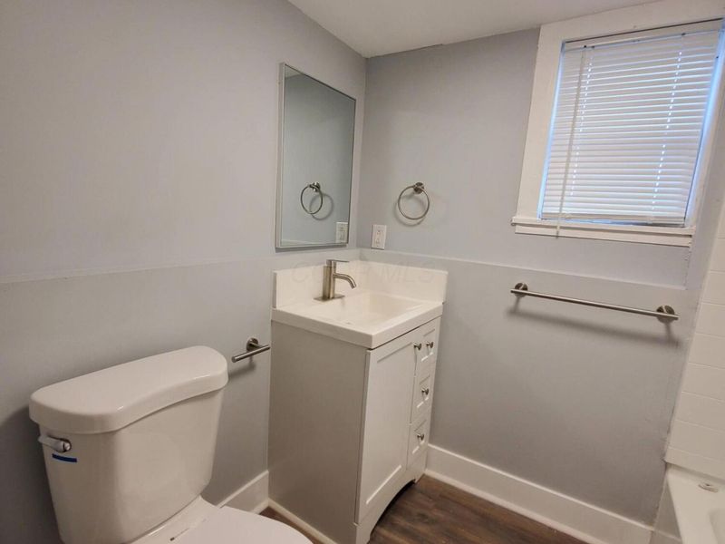 2480 Azelda Street , Columbus, OH 43211 Photo 11