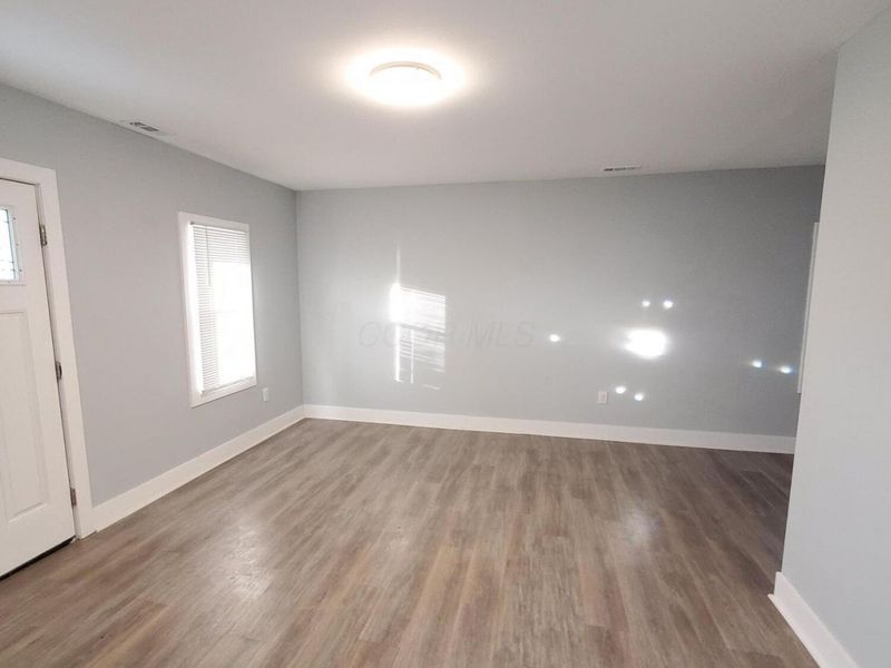 2480 Azelda Street , Columbus, OH 43211 Photo 7