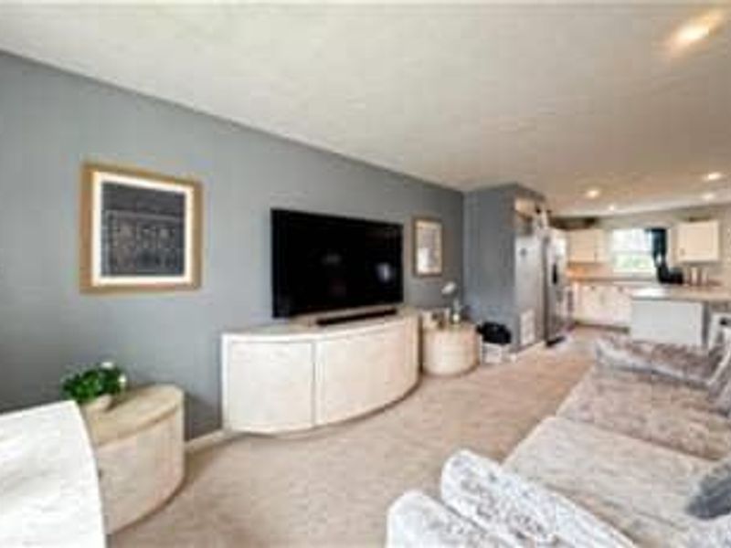 1912 Amelia Way, Moraine, OH 45439 Photo 5