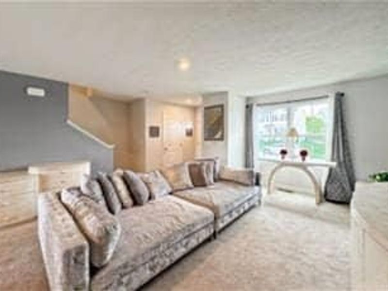 1912 Amelia Way, Moraine, OH 45439 Photo 7