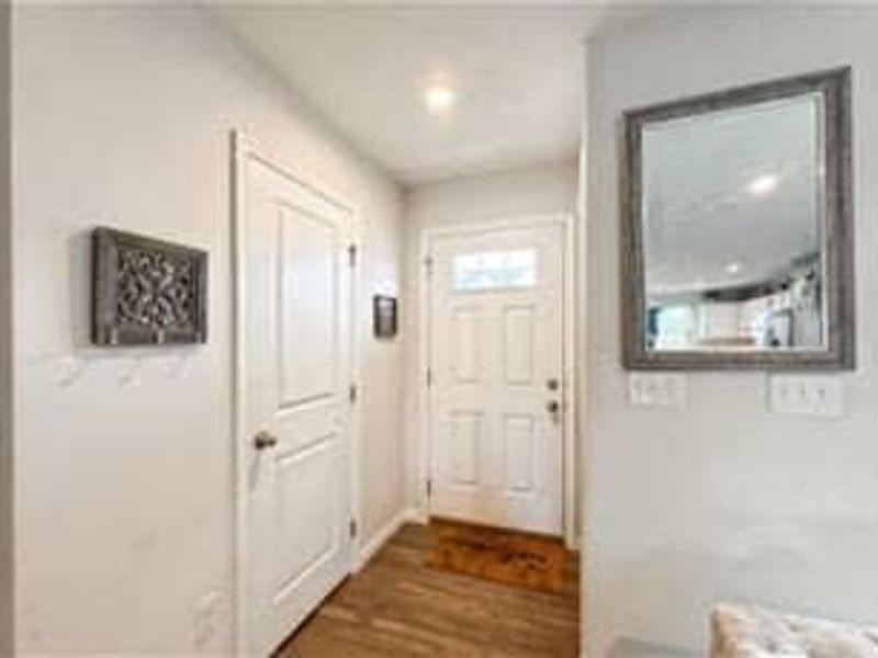 1912 Amelia Way, Moraine, OH 45439 Photo 8