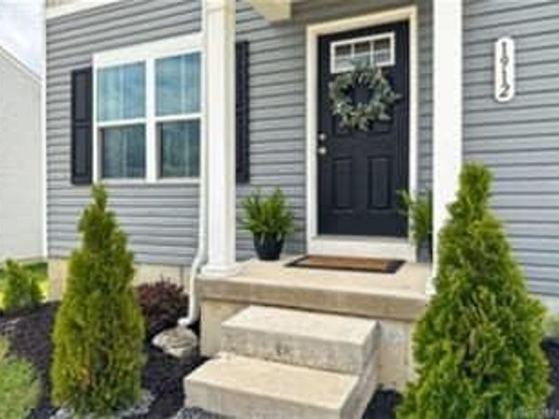 1912 Amelia Way, Moraine, OH 45439 Photo 9