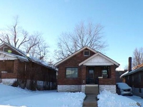 4319 Rosewood Avenue , St Louis, MO 63120