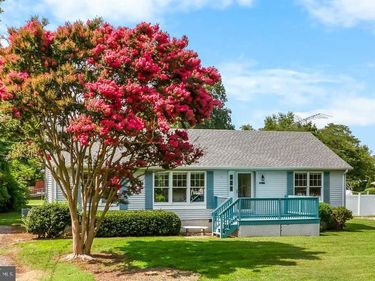 827 TRAVELERS REST, HAGUE, VA 22469