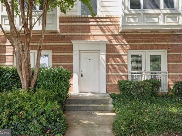 9490 VIRGINIA CENTER BOULEVARD, Unit 132, VIENNA, VA 22181