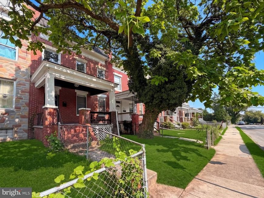 411 N Edgewood Street, Baltimore, MD 21229 Main Photo