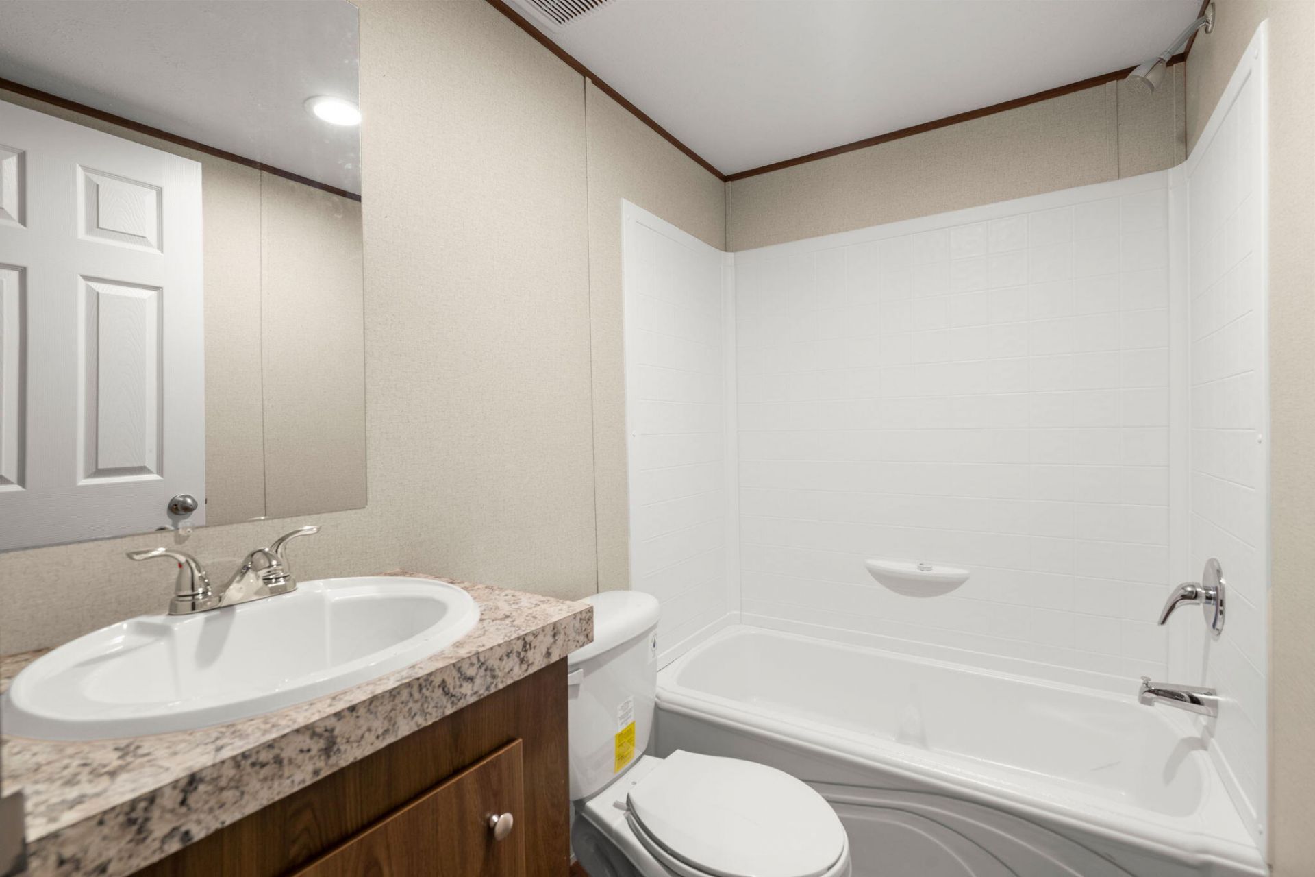 396 Marion Road Photo 21