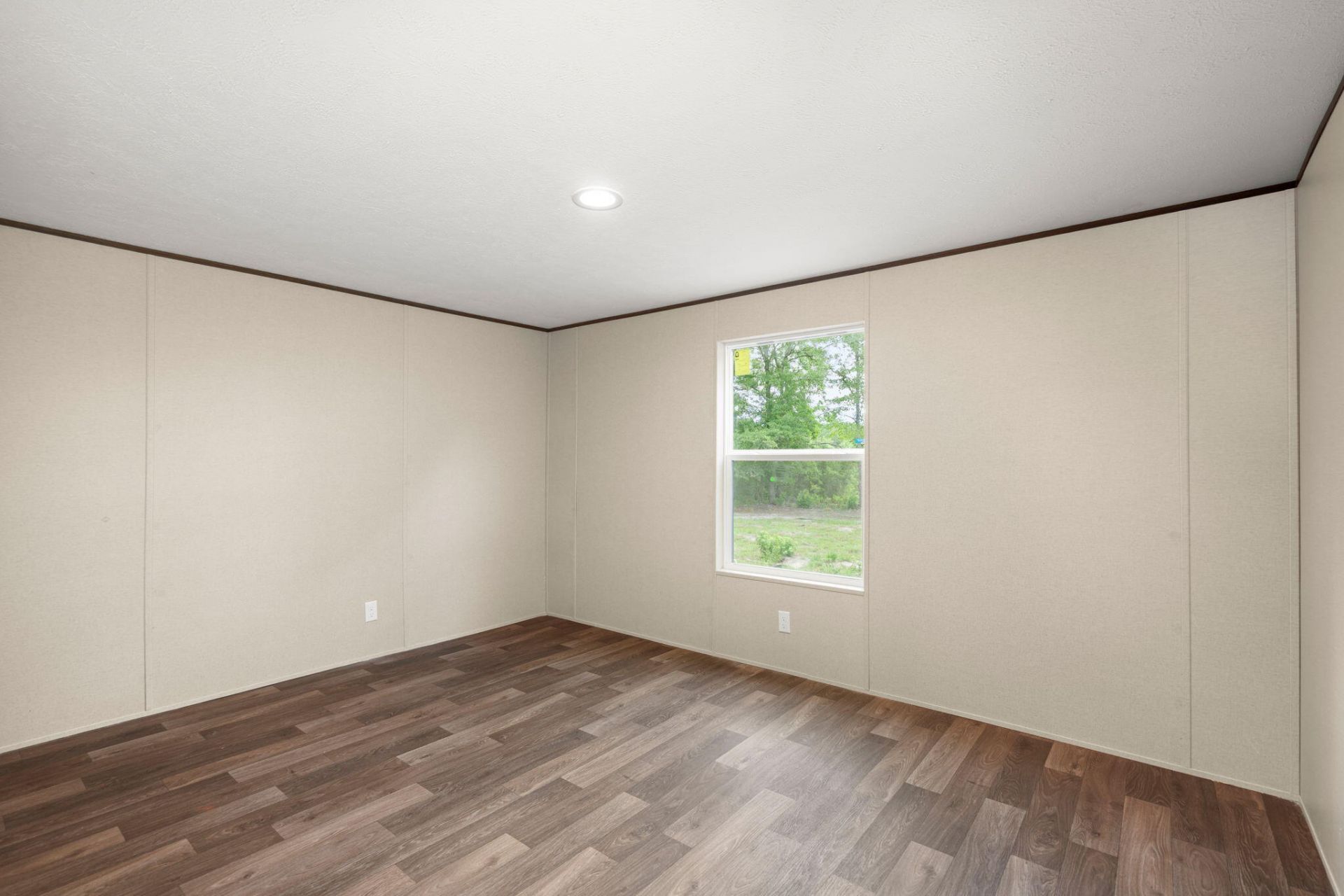 396 Marion Road Photo 22