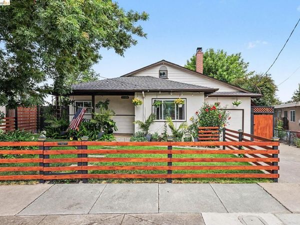 2889 Gillet Avenue, Concord, CA 94520