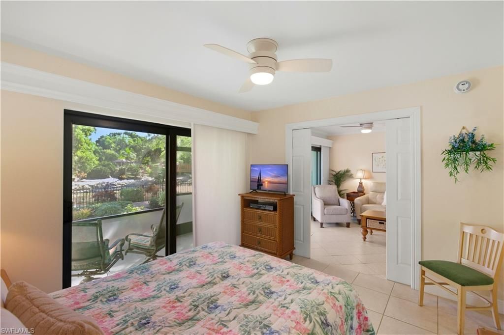 600 Neapolitan Way , Unit 105, Naples, FL 34103 Photo