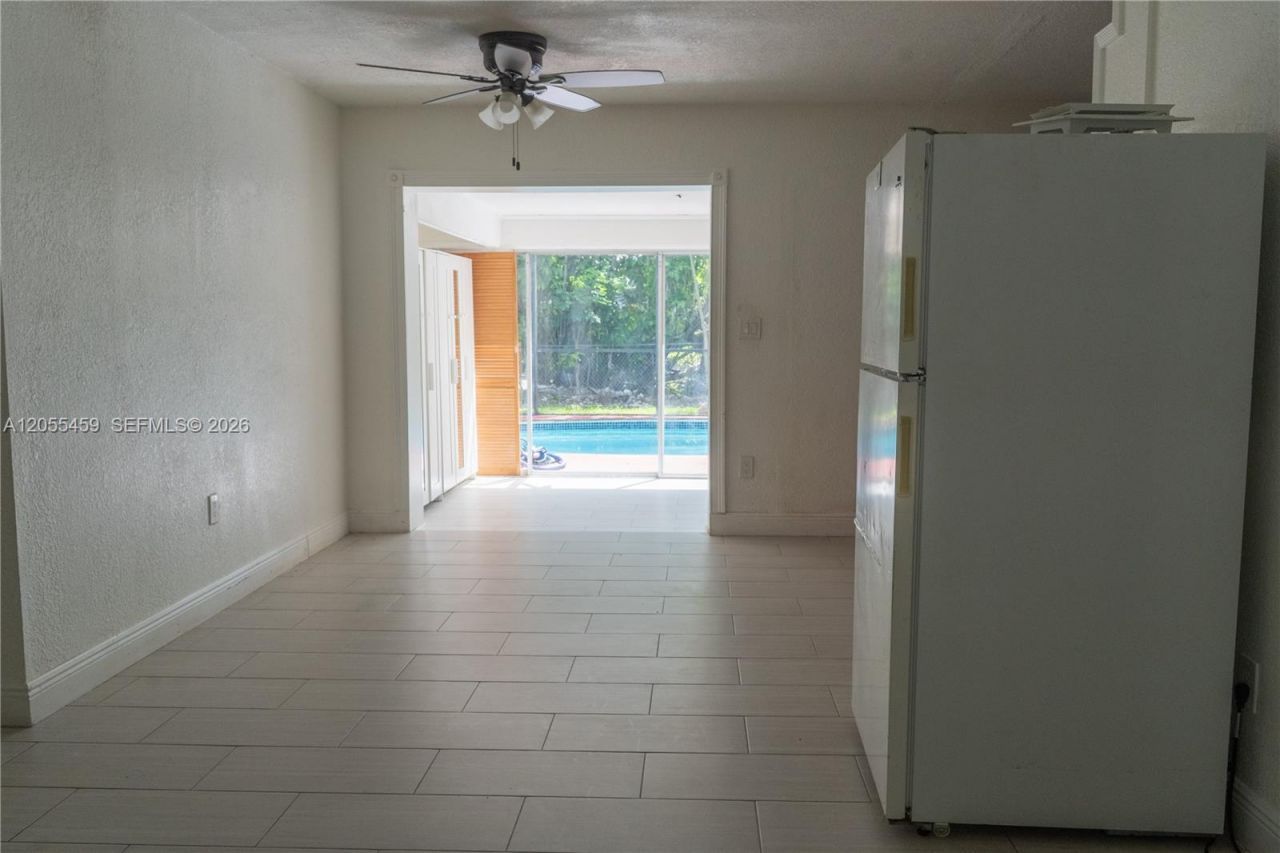 20530 Eagle Nest Rd, Cutler Bay, FL 33189 Photo