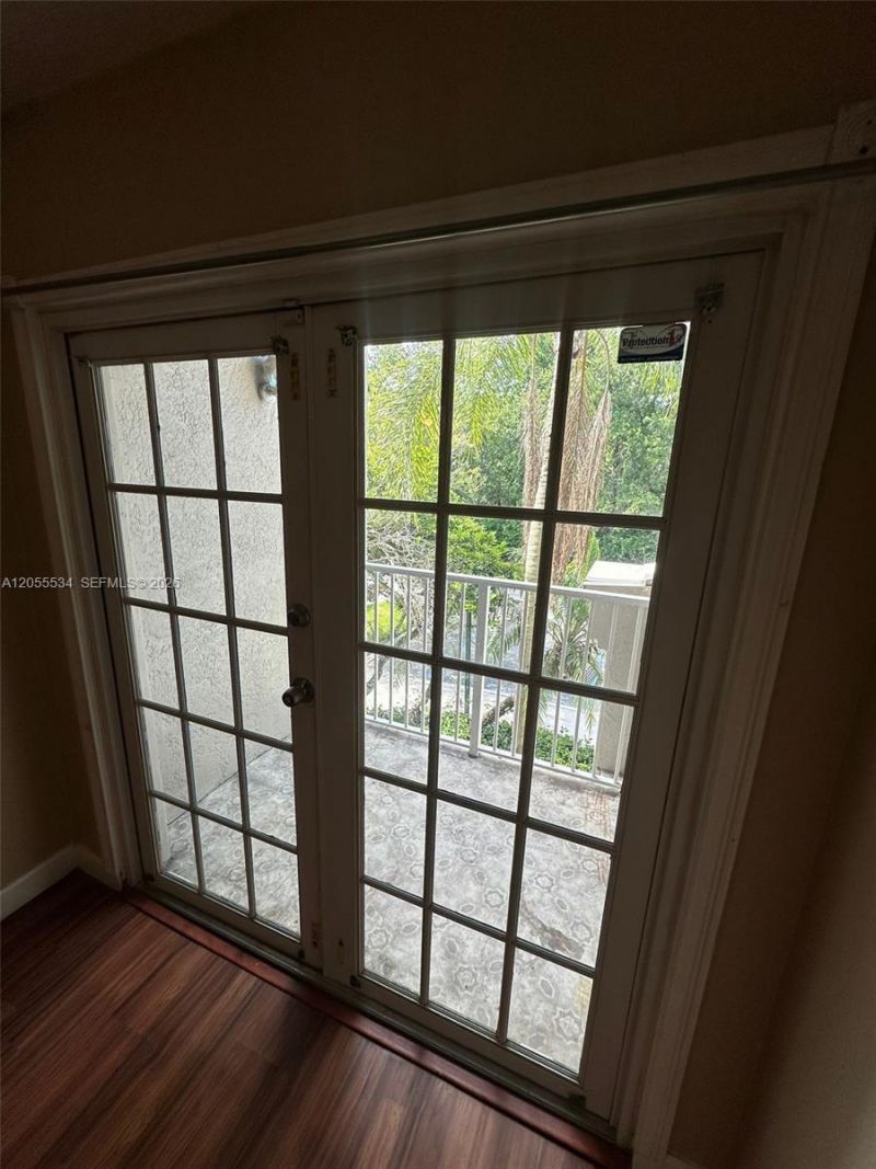 5035 Wiles Rd , Unit 203, Coconut Creek, FL 33073 Photo
