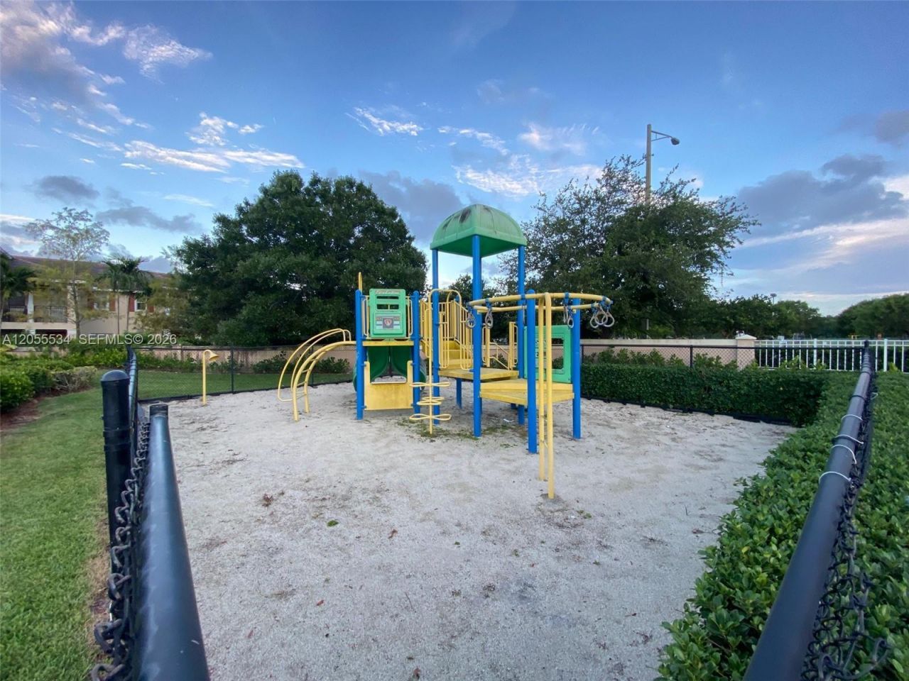 5035 Wiles Rd , Unit 203, Coconut Creek, FL 33073 Photo