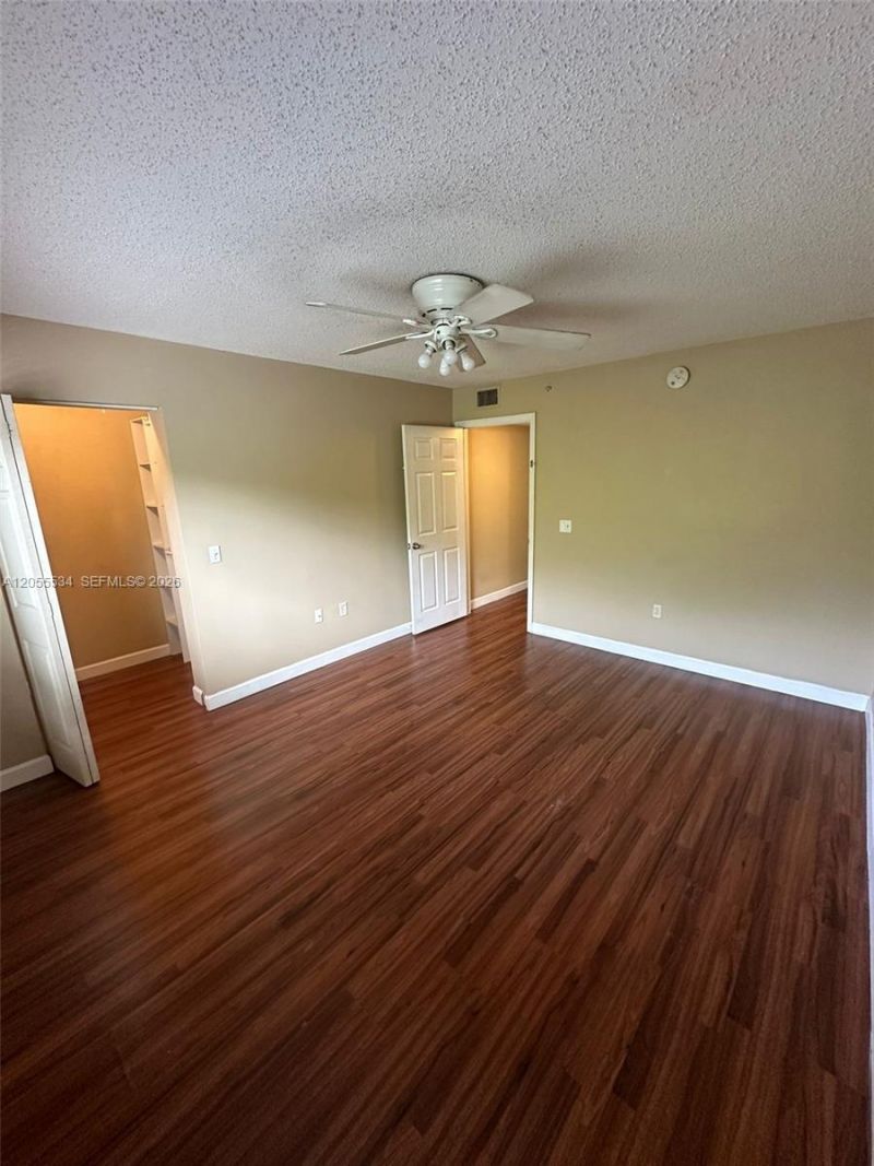 5035 Wiles Rd , Unit 203, Coconut Creek, FL 33073 Photo