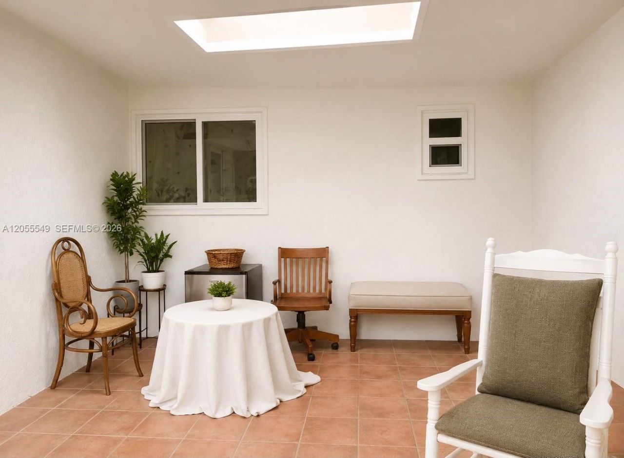 2161 NW 108th Ter, Unit 1, Sunrise, FL 33322 Photo