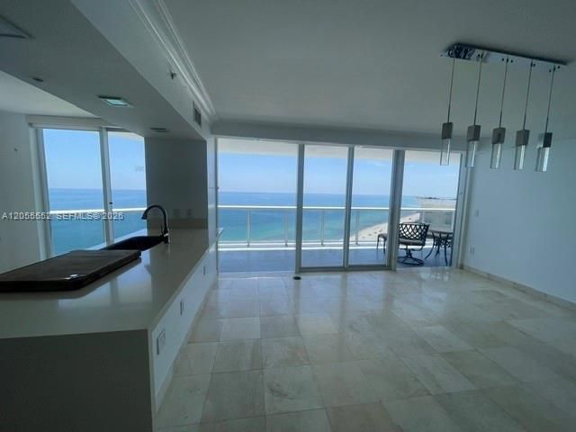 6301 Collins Ave, Unit 2402, Miami Beach, FL 33141 Photo