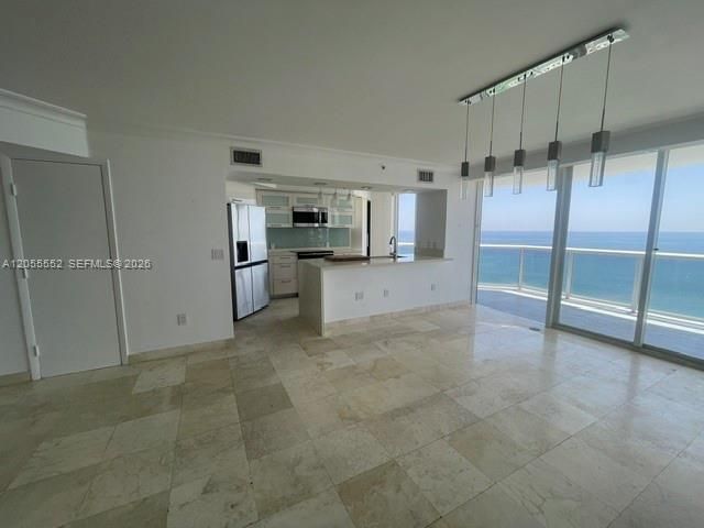 6301 Collins Ave, Unit 2402, Miami Beach, FL 33141 Photo