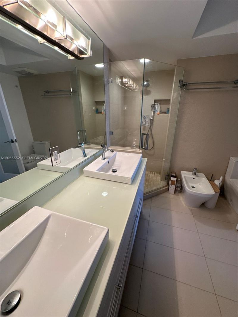 6301 Collins Ave, Unit 2402, Miami Beach, FL 33141 Photo