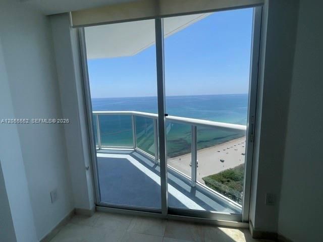 6301 Collins Ave, Unit 2402, Miami Beach, FL 33141 Photo