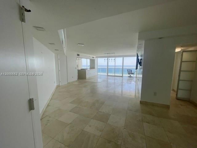 6301 Collins Ave, Unit 2402, Miami Beach, FL 33141 Photo