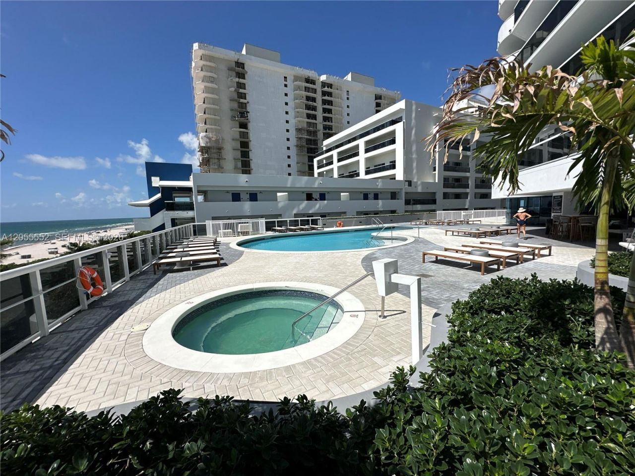 6301 Collins Ave, Unit 2402, Miami Beach, FL 33141 Photo