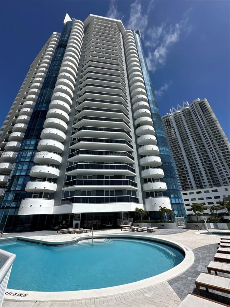 6301 Collins Ave, Unit 2402, Miami Beach, FL 33141 Photo