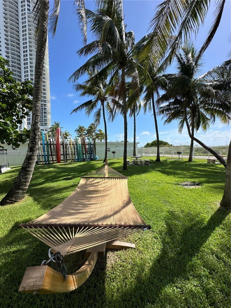 6301 Collins Ave, Unit 2402, Miami Beach, FL 33141 Photo