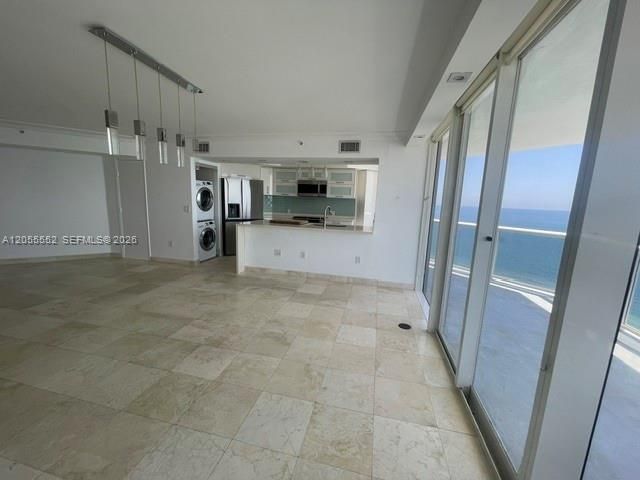 6301 Collins Ave, Unit 2402, Miami Beach, FL 33141 Photo