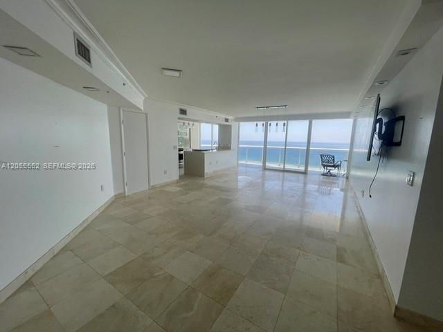 6301 Collins Ave, Unit 2402, Miami Beach, FL 33141 Photo