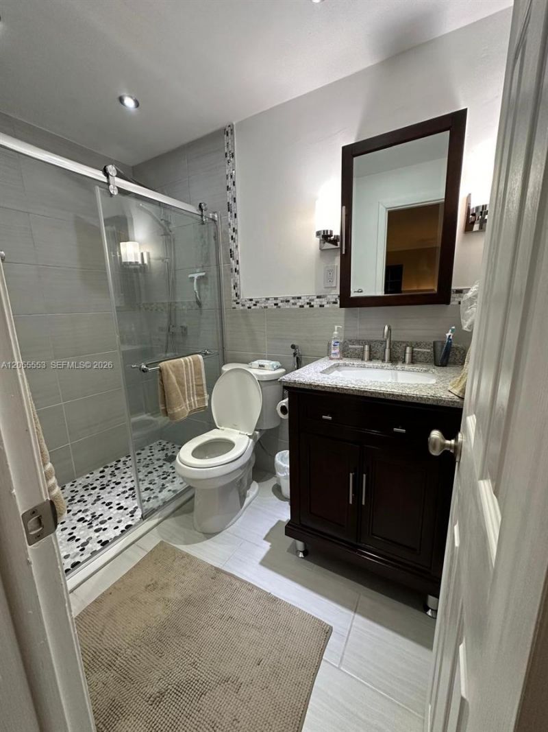 8500 SW 109th Ave, Unit 6-202, Miami, FL 33173 Photo
