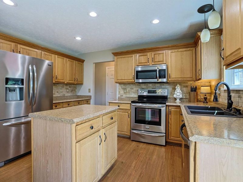 2897 Spring Cove Way, Burlington, KY 41005 Photo 17