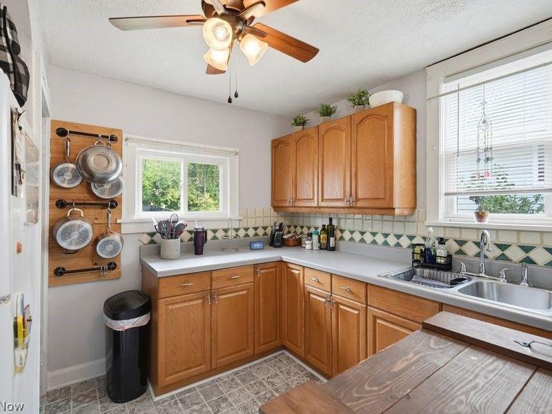 1520 22nd Street NE, Canton, OH 44714 Photo 10