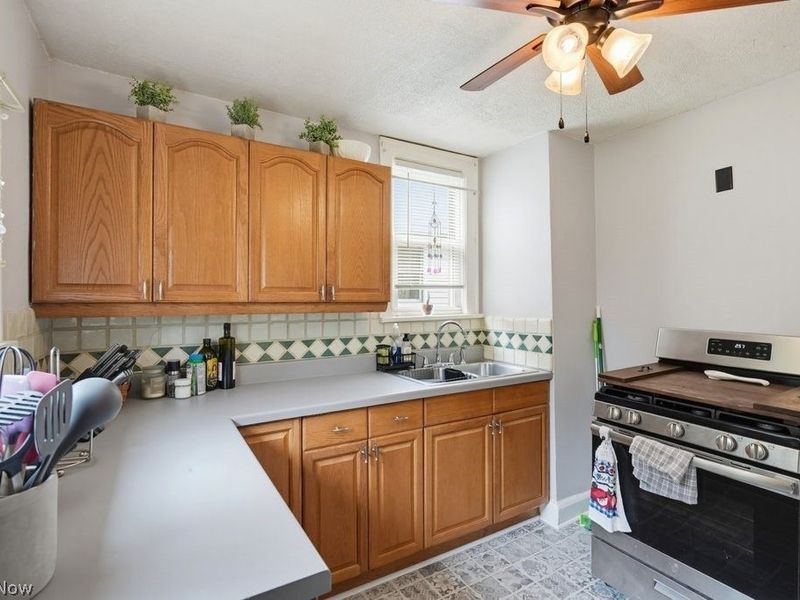 1520 22nd Street NE, Canton, OH 44714 Photo 11