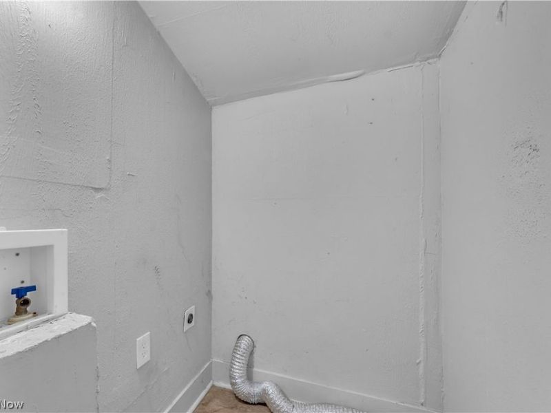 3221 Trowbridge Avenue, Cleveland, OH 44109 Photo 13