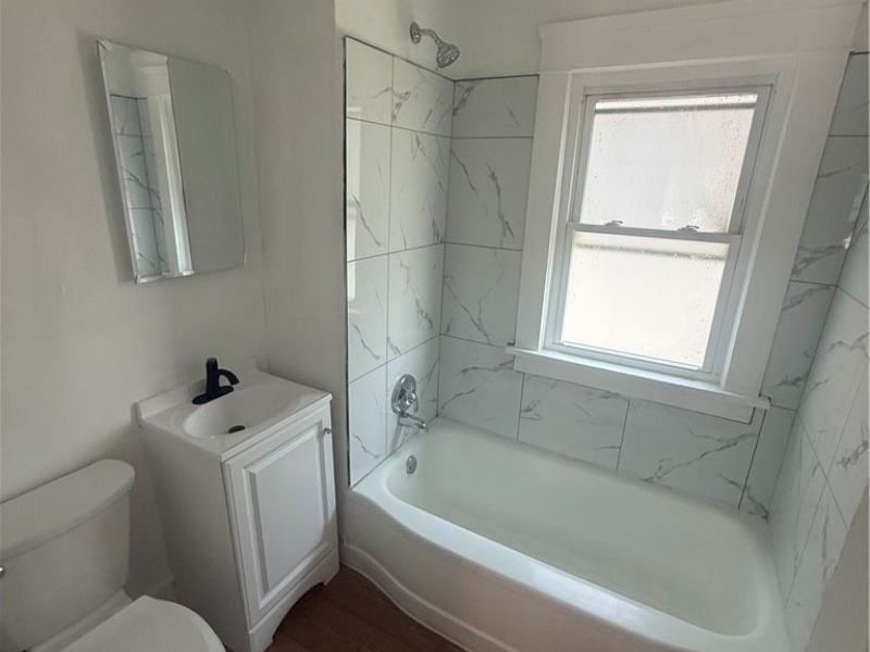 4236 E 131st Street, Cleveland, OH 44105 Photo 6