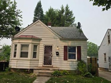 7323 Mettetal Street, Detroit, MI 48228