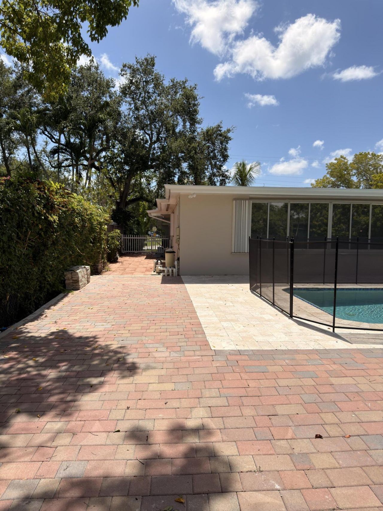 7500 SW 98th Court, Miami, FL 33173 Photo