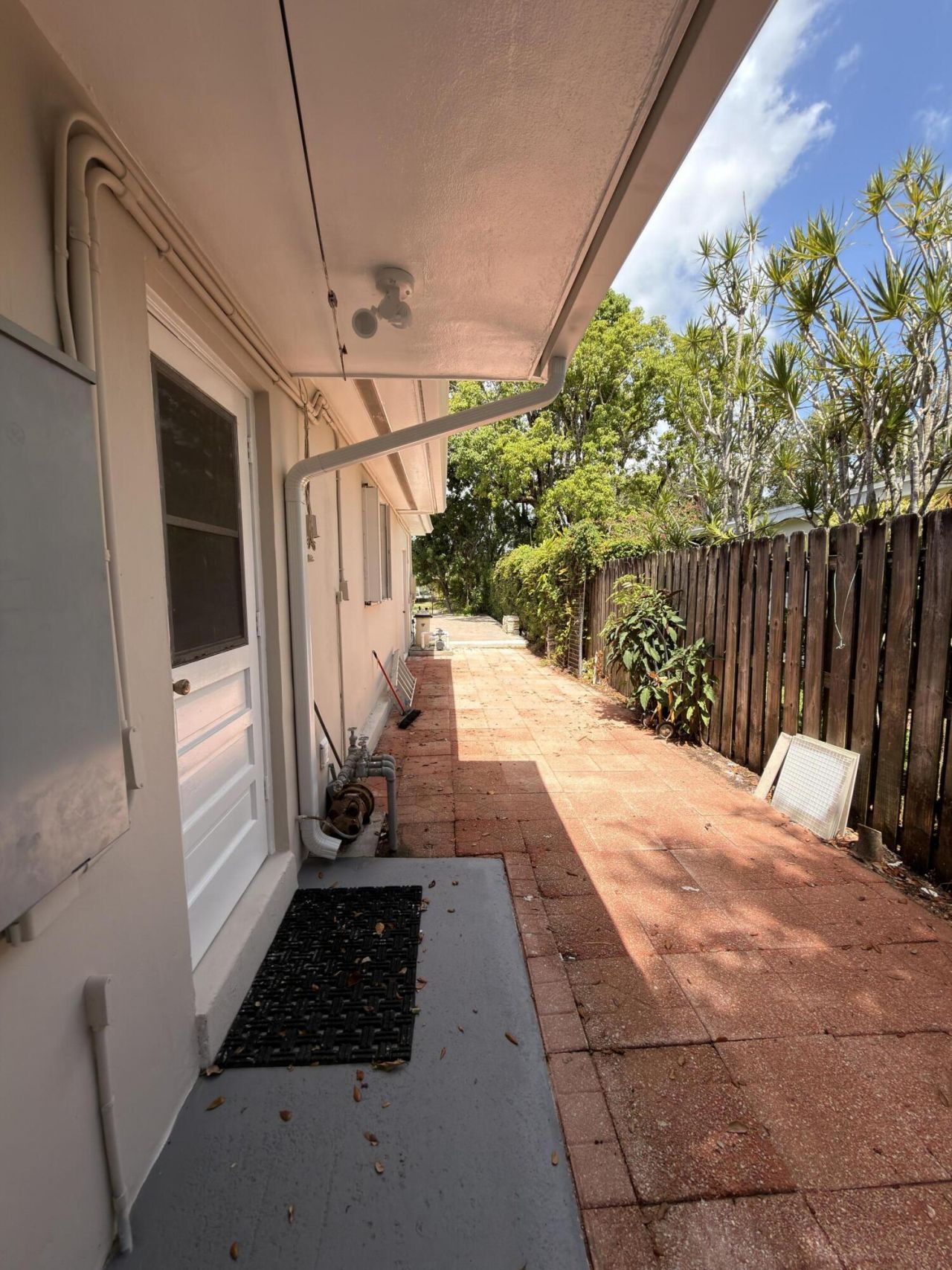 7500 SW 98th Court, Miami, FL 33173 Photo