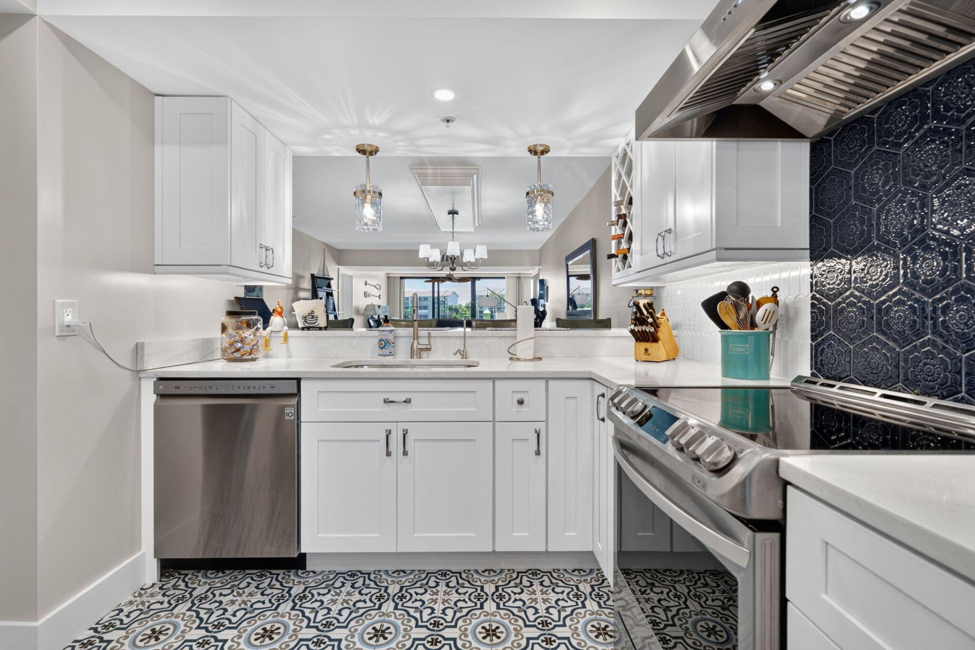 2401 Marina Isle Way, Unit 105, Jupiter, FL 33477 Photo