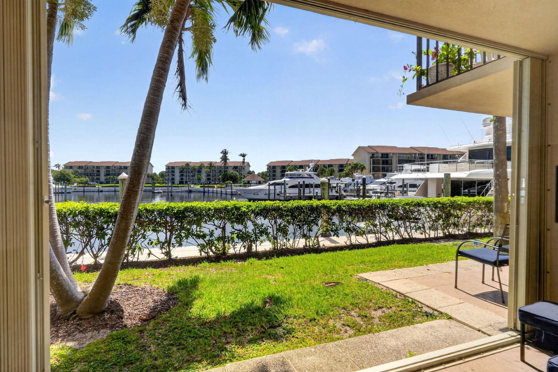 2401 Marina Isle Way, Unit 105, Jupiter, FL 33477 Photo