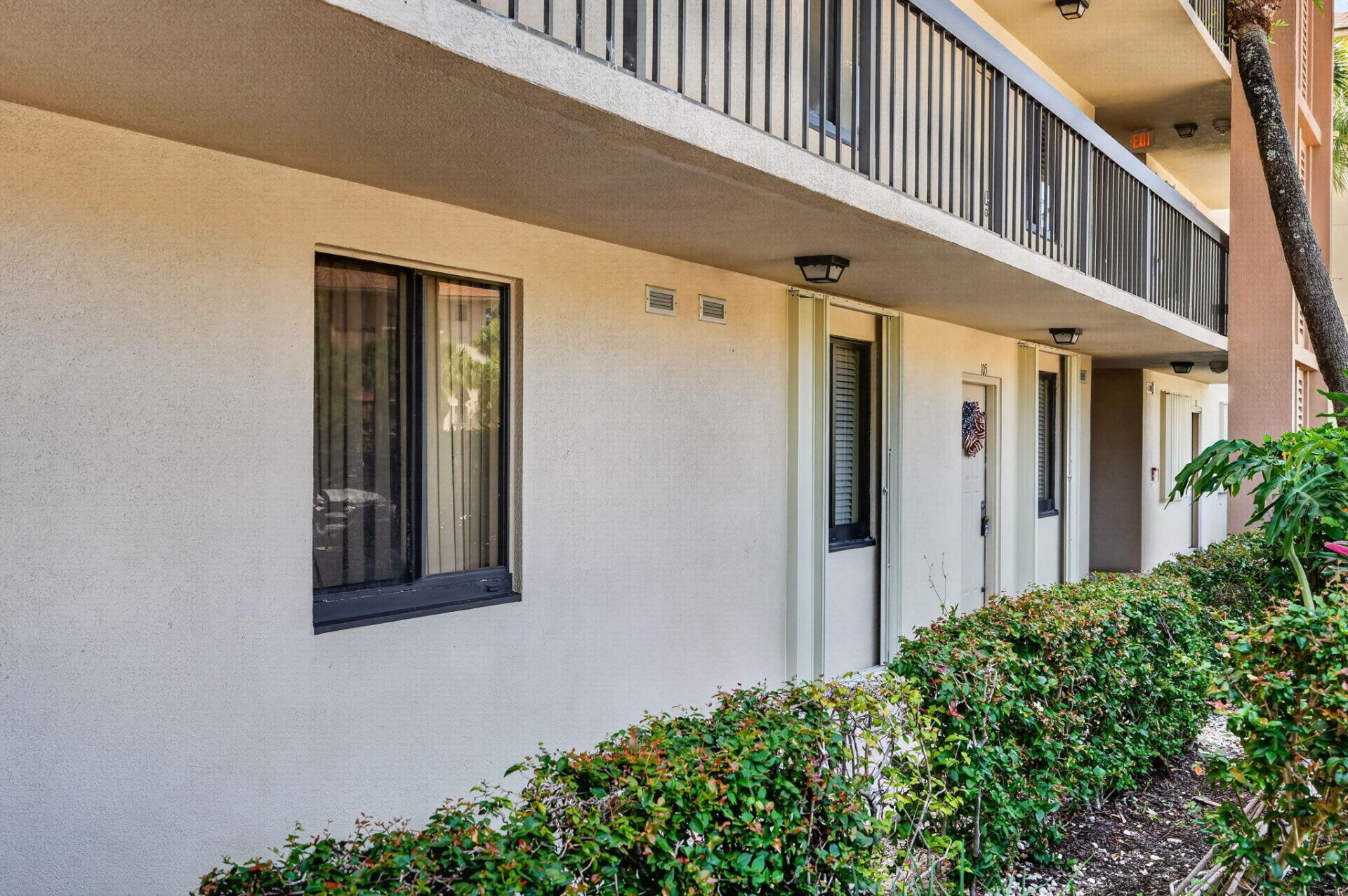 2401 Marina Isle Way, Unit 105, Jupiter, FL 33477 Photo