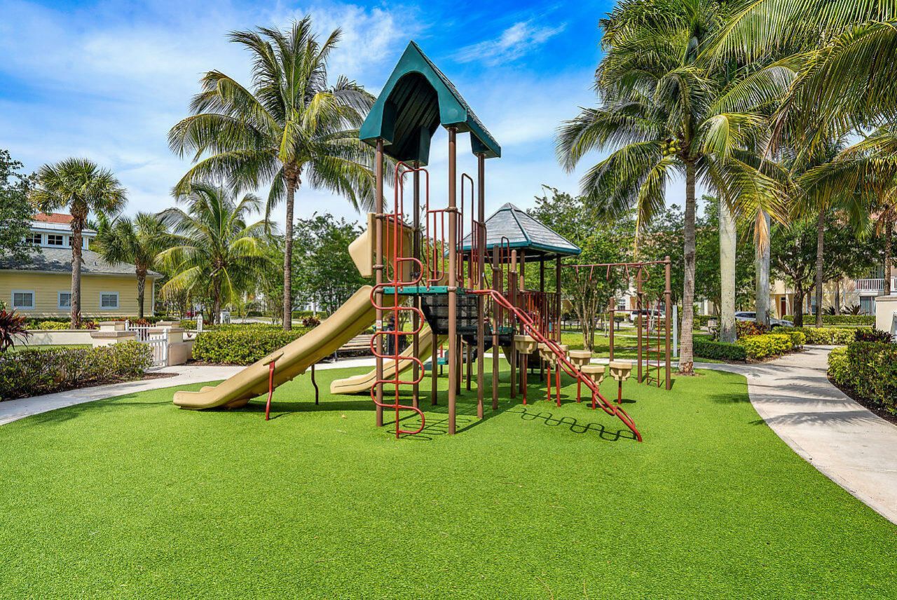 276 Murcia Drive, Unit 213, Jupiter, FL 33458 Photo