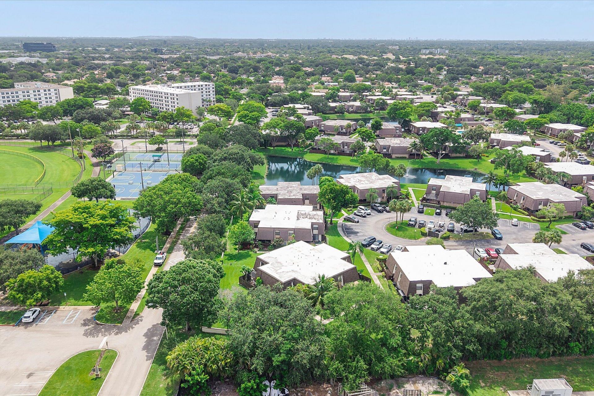 2562 NW 99th Avenue, Coral Springs, FL 33065 Photo