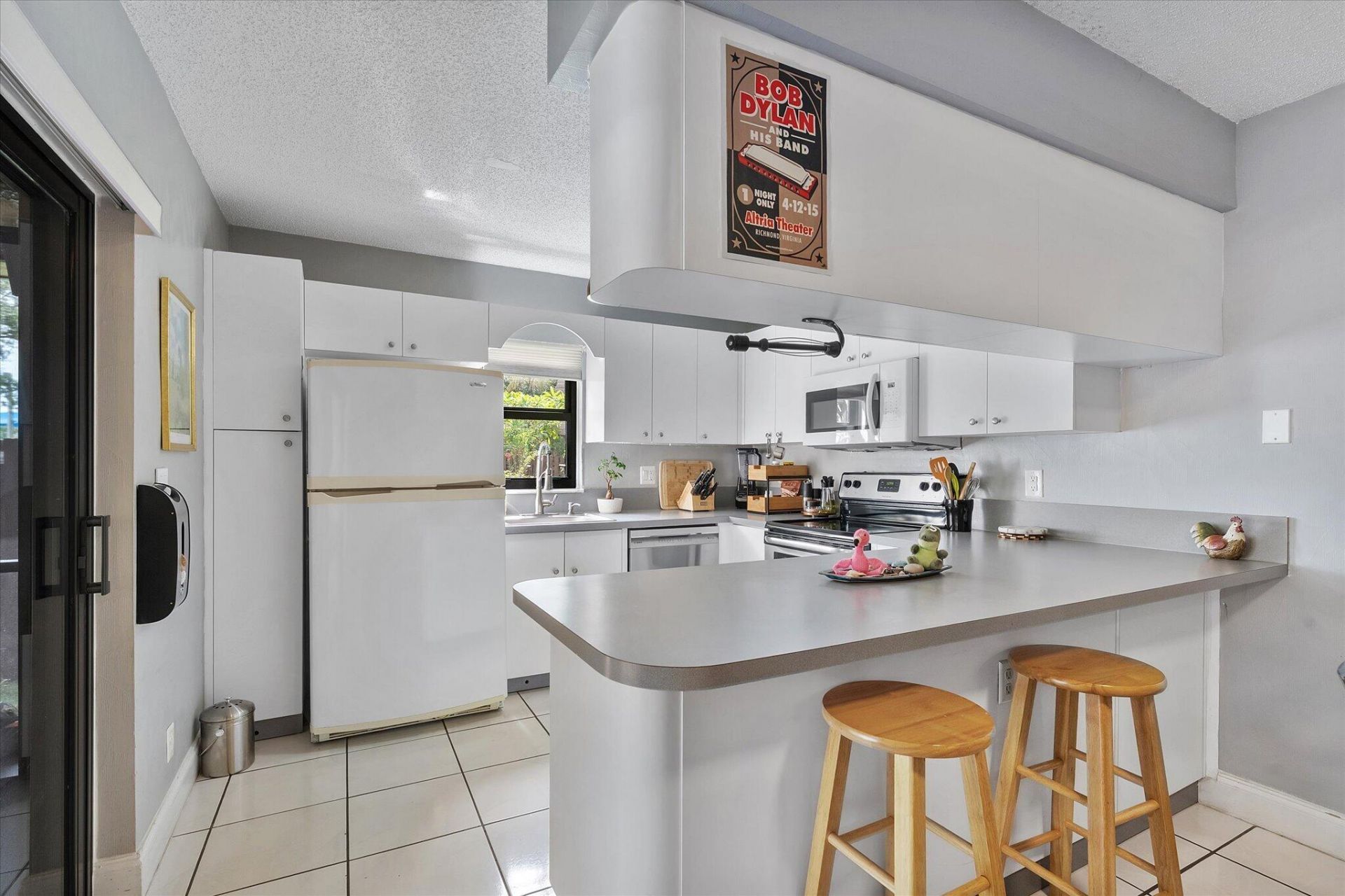 2562 NW 99th Avenue, Coral Springs, FL 33065 Photo