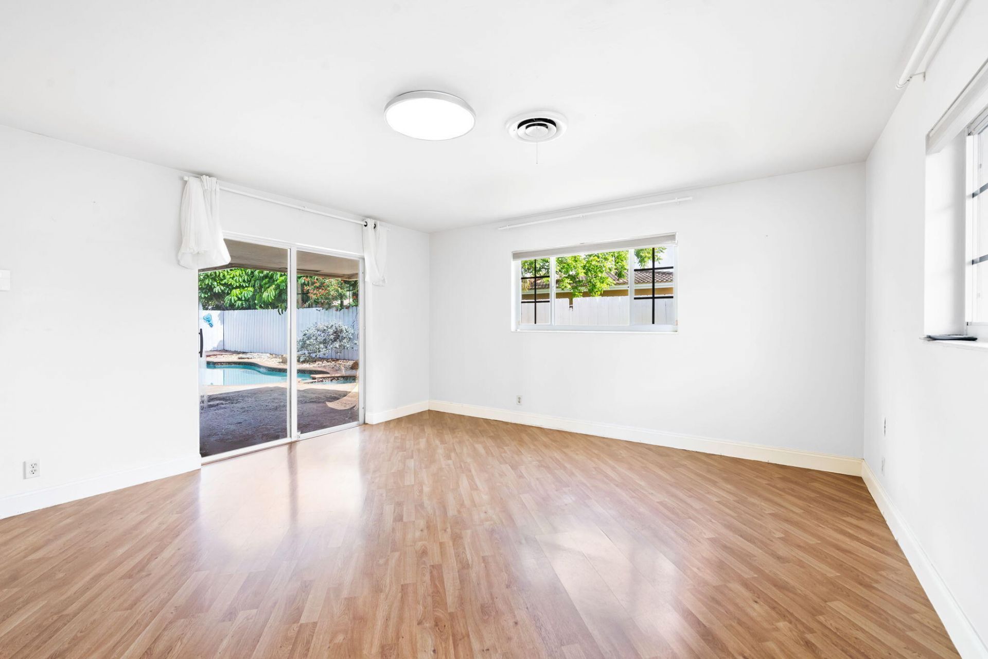2011 NE 55th Street, Fort Lauderdale, FL 33308 Photo