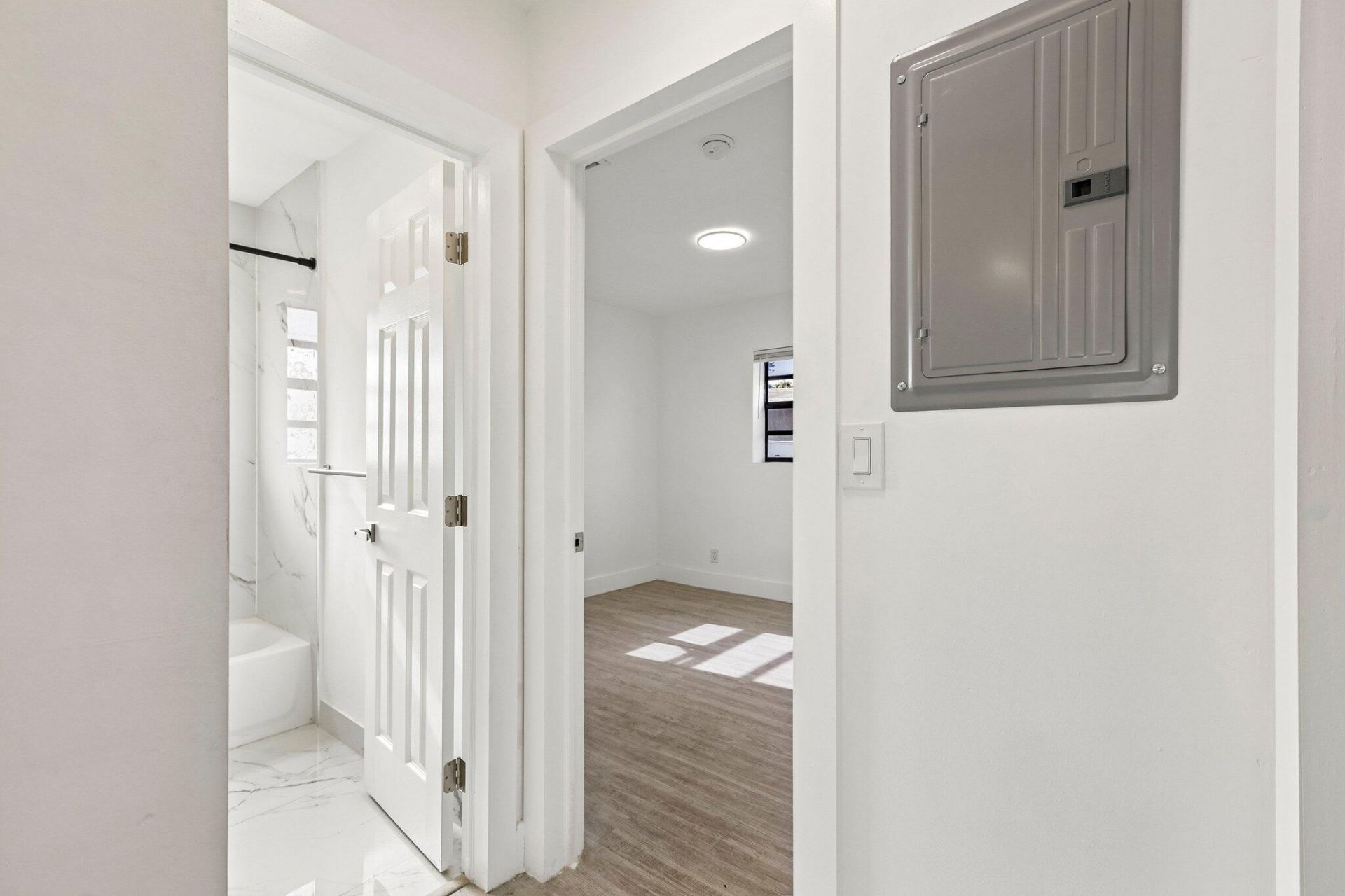 1200 NW 19th Avenue, Fort Lauderdale, FL 33311 Photo