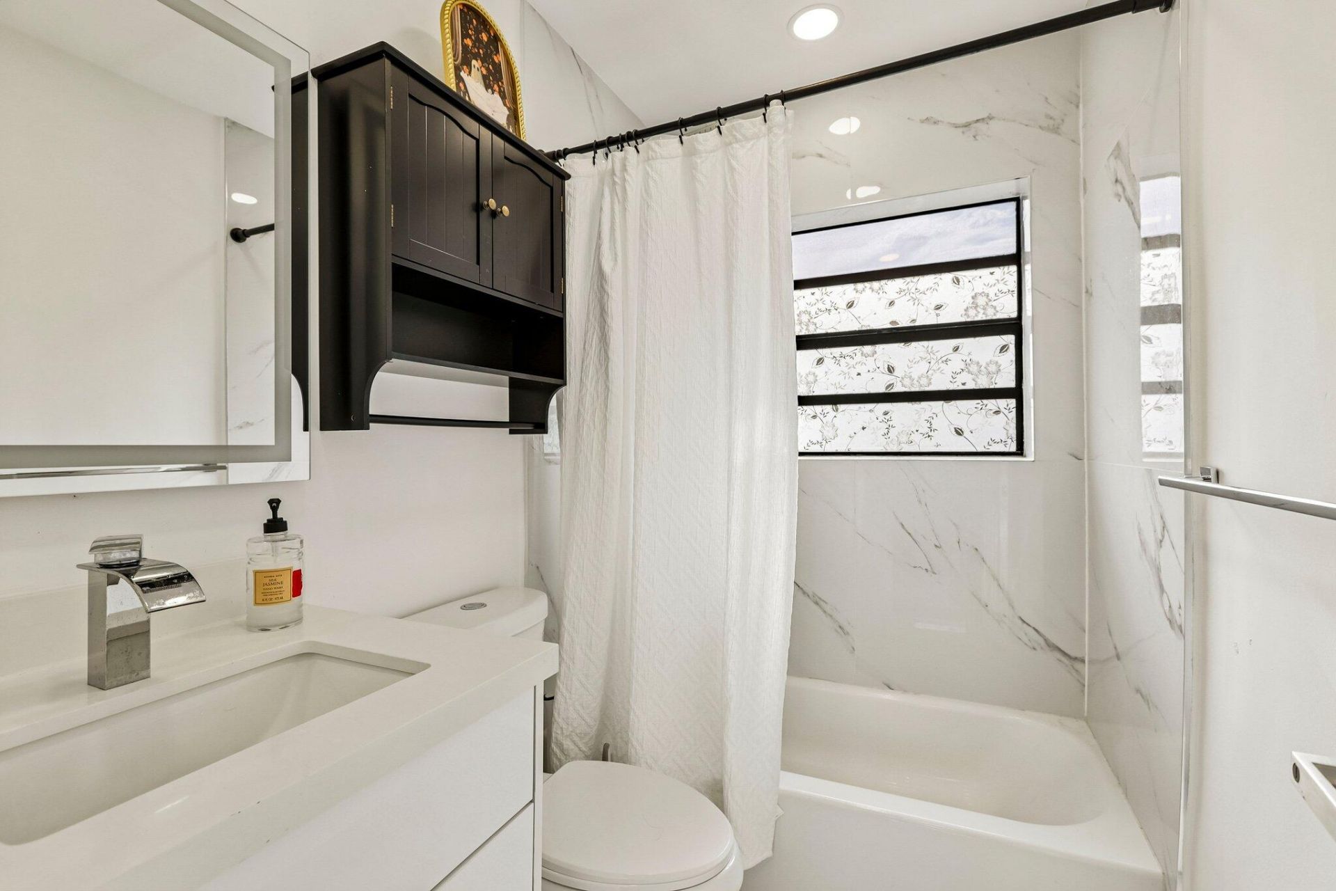 1200 NW 19th Avenue, Fort Lauderdale, FL 33311 Photo