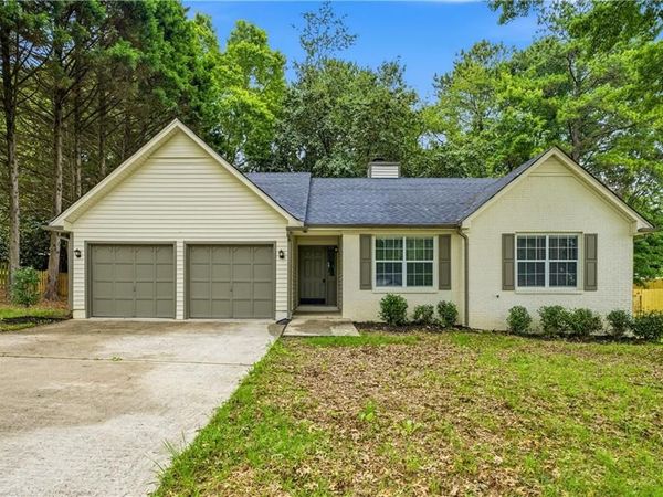 2931 Inverloch Circle, Duluth, GA 30096