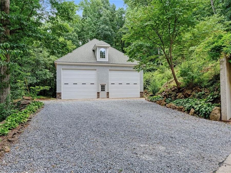 Property Image 61